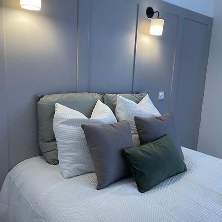 Appartement Duplex Raffine, Elegant & Climatise - La Mezz à Nîmes Extérieur photo